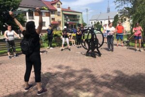 07.06.2020. Koprzywnica. Sekcja nordic walking / Grażyna Szlęzak-Wójcik / Radio Kielce