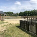 11.06.2020. Koprzywnica. Prace budowlane w okolicach zalewu / Grażyna-Szlęzak-Wójcik / Radio Kielce