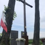 09.06.2020. Sulisławice. Odnowiony krzyż / Picasa / Radio Kielce