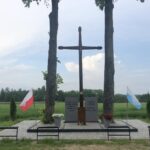 09.06.2020. Sulisławice. Odnowiony krzyż / Picasa / Radio Kielce