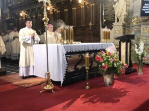 11.06.2020. Sandomierz. Uroczystość Bożego Ciała. Msza w katedrze. Na zdjęciu: Krzysztof Nitkiewicz - biskup sandomierski / Grażyna-Szlęzak-Wójcik / Radio Kielce