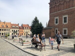 13.06.2020 Sandomierz. Turyści / Grażyna Szlęzak-Wójcik / Radio Kielce