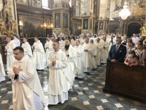 19.06.2020. Sandomierz. Bazylika katedralna. Święcenia kapłańskie / Grażyna-Szlęzak-Wójcik / Radio Kielce