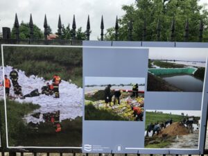 22.06.2020 Sandomierz. Wystawa „Wisła w Sandomierzu - 10 lat po powodzi” / Grażyna Szlęzak-Wójcik / Radio Kielce