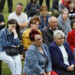 14.06.2020. Belno. Spotkanie mieszkańców z władzami gminy i kierownictwem Miejskiego Przedsiębiorstwa Komunikacji w Kielcach / Jarosław Kubalski / Radio Kielce
