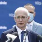 15.06.2020. Wąchock. Konferencja wiceministra infrastruktury. Na zdjęciu: Krzysztof Strzelczyk - dyrektor Kieleckiego Oddziału GDDKiA / Jarosław Kubalski / Radio Kielce