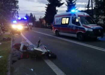 01.06.2020 Krajno Pierwsze. Zderzenie dwóch motocykli / Komenda Miejska Policji w Kielcach