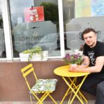 09.06.2020. Końskie. Kawiarnia „Na Warszawskiej”. Na zdjęciu: Jakub Gad / Magdalena Galas-Klusek / Radio Kielce