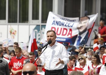 19.06.2020. Jędrzejów. Wizyta prezydenta RP Andrzeja Dudy / Jarosław Kubalski / Radio Kielce