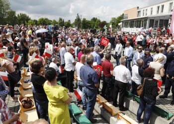 19.06.2020. Jędrzejów. Wizyta prezydenta RP Andrzeja Dudy / Jarosław Kubalski / Radio Kielce