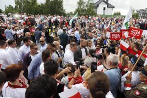 19.06.2020. Jędrzejów. Wizyta prezydenta RP Andrzeja Dudy / Jarosław Kubalski / Radio Kielce