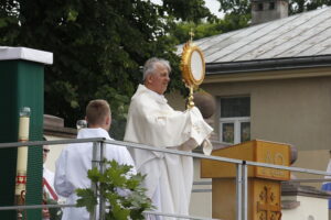 20.06.2019 Kielce. Boże Ciało. Procesja.Biskup Jan Piotrowski / Jarosław Kubalski / Radio Kielce