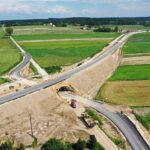 28.05.2020 Remont drogi nr 728 Radoszyce - Łopuszno / Jarosław Kubalski / Radio Kielce