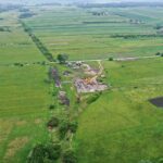 08.06.2020 Umianowice. Stacyjka kolejki wąskotorowej. Budowa Ośrodka Edukacji Przyrodniczej na Ponidziu / Jarosław Kubalski / Radio Kielce