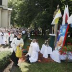 11.06.2020 Kielce. Boże Ciało. Msza i procesja wokół kościoła św. Wojciecha / Jarosław Kubalski / Radio Kielce