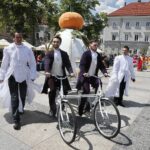 13.06.2020 Kielce. Kopciuszek - korowód Kieleckiego Teatru Tańca / Jarosław Kubalski / Radio Kielce