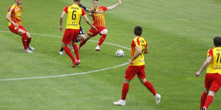 14.06.2020. Kielce. 30. kolejka PKO Ekstraklasy: Korona Kielce - Lech Poznań / Jarosław Kubalski / Radio Kielce