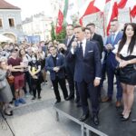 15.06.2020. Kielce. Kandydat na prezydenta RP Krzysztof Bosak spotkał się z wyborcami / Jarosław Kubalski / Radio Kielce