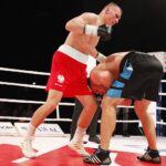 26.06.2020. Kielce. II gala Suzuki Boxing Night. Walka wieczoru. Mateusz Masternak (w czerwonych spodenkach) - Sierhy Radczenko / Jarosław Kubalski / Radio Kielce