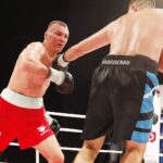 26.06.2020. Kielce. II gala Suzuki Boxing Night. Walka wieczoru. Mateusz Masternak (w czerwonych spodenkach) - Sierhy Radczenko / Jarosław Kubalski / Radio Kielce
