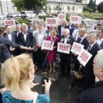 26.06.2020 Kielce. Konferencja prasowa Prawa i Sprawiedliwości podsumowująca kampanie wyborczą Andrzeja Dudy / Jarosław Kubalski / Radio Kielce