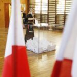 28.06.2020 Kielce. Wybory prezydenckie. Komisja nr 14 / Jarosław Kubalski / Radio Kielce