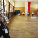 28.06.2020 Kielce. Wybory prezydenckie. Komisja nr 14 / Jarosław Kubalski / Radio Kielce