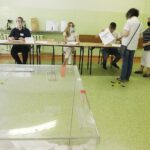 28.06.2020 Kielce. Wybory prezydenckie. Obwodowa komisja wyborcza nr 6 i 40 / Jarosław Kubalski / Radio Kielce