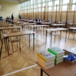 08.06.2020. Kielce. Matura w Zespole Szkół Elektrycznych / Wiktor Taszłow / Radio Kielce