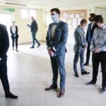 08.06.2020. Kielce. Matura w Zespole Szkół Elektrycznych / Wiktor Taszłow / Radio Kielce