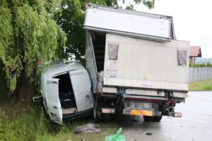 08.06.2020. Suków. Wypadek / Wiktor Taszłow / Radio Kielce