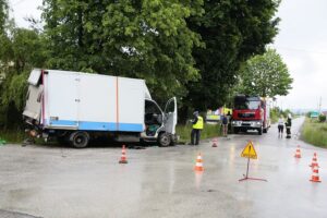 08.06.2020. Suków. Wypadek / Wiktor Taszłow / Radio Kielce