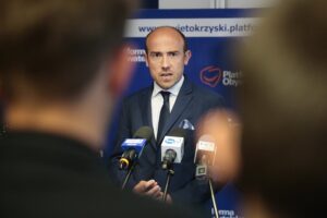 16.06.2020. Kielce. Konferencja w biurze Platformy Obywatelskiej. Na zdjęciu: Borys Budka - przewodniczący Platformy Obywatelskiej / Wiktor Taszłow / Radio Kielce