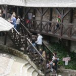 20.06.2020 Chęciny. „Weekend legend świętokrzyskich”. Turyści na zamku / Wiktor Taszłow / Radio Kielce