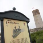 20.06.2020 Chęciny. „Weekend legend świętokrzyskich”. Turyści na zamku / Wiktor Taszłow / Radio Kielce