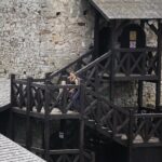 20.06.2020 Chęciny. „Weekend legend świętokrzyskich”. Turyści na zamku / Wiktor Taszłow / Radio Kielce