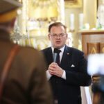 21.06.2020 Gmina Kluczewsko. Uroczystości upamiętniające działalność oddziału majora Henryka Dobrzańskiego „Hubala”. Na zdjęciu: Jan Józef Kasprzyk - szef Urzędu do Spraw Kombatantów i Osób Represjonowanych / Wiktor Taszłow / Radio Kielce