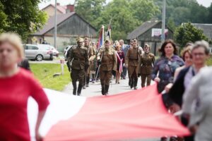 21.06.2020 Gmina Kluczewsko. Uroczystości upamiętniające działalność oddziału majora Henryka Dobrzańskiego „Hubala” / Wiktor Taszłow / Radio Kielce