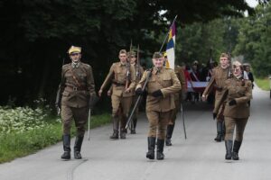 21.06.2020 Gmina Kluczewsko. Uroczystości upamiętniające działalność oddziału majora Henryka Dobrzańskiego „Hubala” / Wiktor Taszłow / Radio Kielce