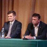 21.06.2020. Kielce. Akcja "Łączy nas Polska". Na zdjęciu (od lewej): Jacek Włosowicz - senator i Tomasz Jamka - członek zarządu województwa świętokrzyskiego / Wiktor Taszłow / Radio Kielce