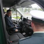 22.06.2020. Kielce. Przekazanie pojazdów dla Wojewódzkiego Inspektoratu Transportu Drogowego w Kielcach. Na zdjęciu: Zbigniew Koniusz - wojewoda świętokrzyski / Wiktor Taszłow / Radio Kielce