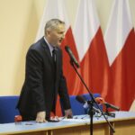 22.06.2020. Kielce. Podpisanie umów w ramach Funduszu Rozwoju Przewozów Autobusowych. Na zdjęciu: Zbigniew Koniusz - wojewoda świętokrzyski / Wiktor Taszłow / Radio Kielce