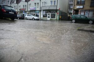 22.06.2020. Kielce. Ulewa / Wiktor Taszłow / Radio Kielce