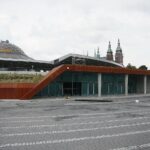 25.06.2020. Kielce. Prace wykończeniowe przy budowie dworca autobusowego / Wiktor Taszłow / Radio Kielce