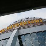 25.06.2020. Kielce. Prace wykończeniowe przy budowie dworca autobusowego / Wiktor Taszłow / Radio Kielce