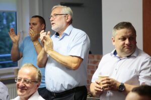 28.06.2020. Kielce. Sztab wyborczy Platformy Obywatelskiej. Na zdjęciu (w środku): Lucjan Pietrzczyk / Wiktor Taszłow / Radio Kielce