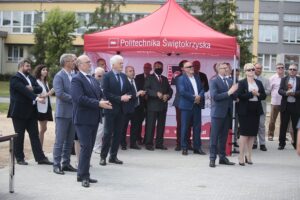 30.06.2020. Kielce. Uroczyste otwarcie budynku CENWIS Politechniki Świętokrzyskiej / Wiktor Taszłow / Radio Kielce