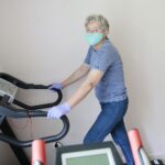 02.06.2020. Kielce. Otwarcie klubów seniora / Wiktor Taszłow / Radio Kielce