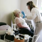 02.06.2020. Kielce. Otwarcie klubów seniora / Wiktor Taszłow / Radio Kielce