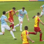 05.06.2020 Kielce. PKO Ekstraklasa. Mecz Korona Kielce - Piast Gliwice. Przy piłce Jacek Kiełb / Wiktor Taszłow / Radio Kielce